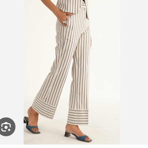 NWT Tahari Black and White Striped Wide Leg Pants - Picture 2 of 14